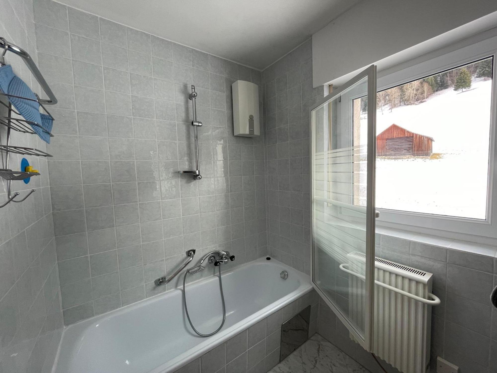 Gemuetliche Wohnung Mit Talblick Batschuns Exterior foto